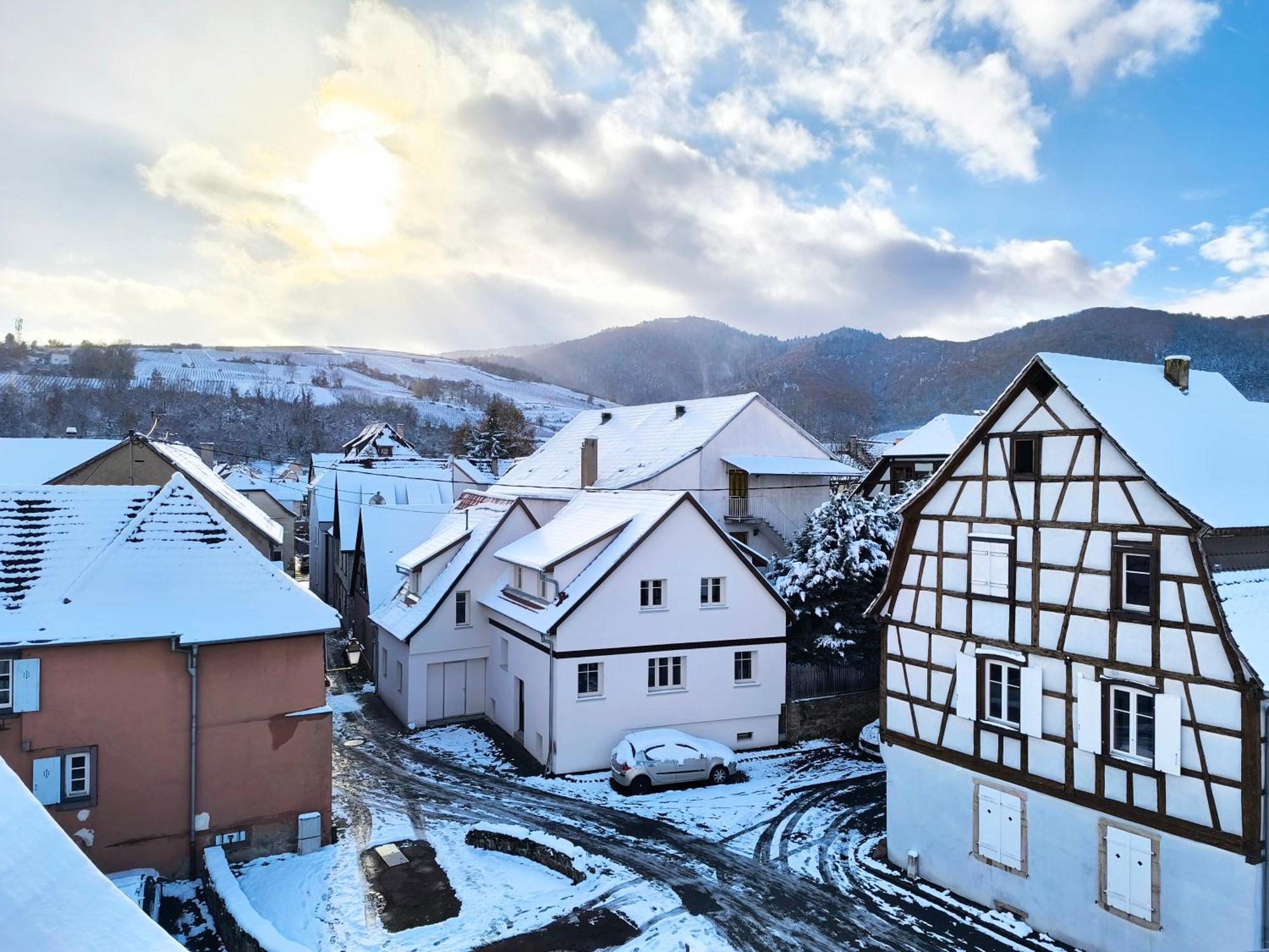 Duplex Moderne A 10 Minutes De Colmar Apartment Wintzenheim Exterior photo