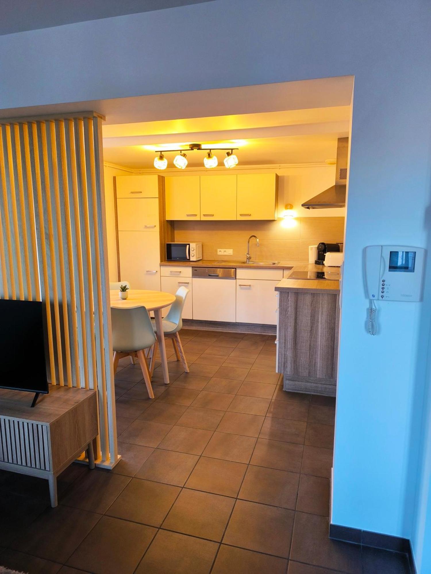 Duplex Moderne A 10 Minutes De Colmar Apartment Wintzenheim Exterior photo